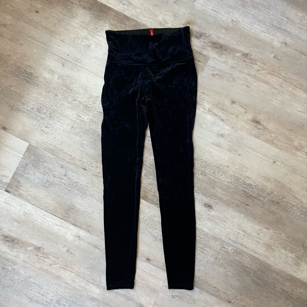 Black velvet spanx leggings medium